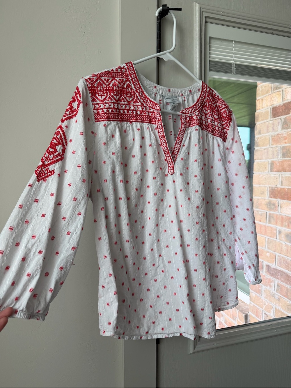 Liz Claiborne White Peasant Tunic with Red Embroidery